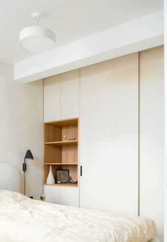 wooden-sliding-door-strictly